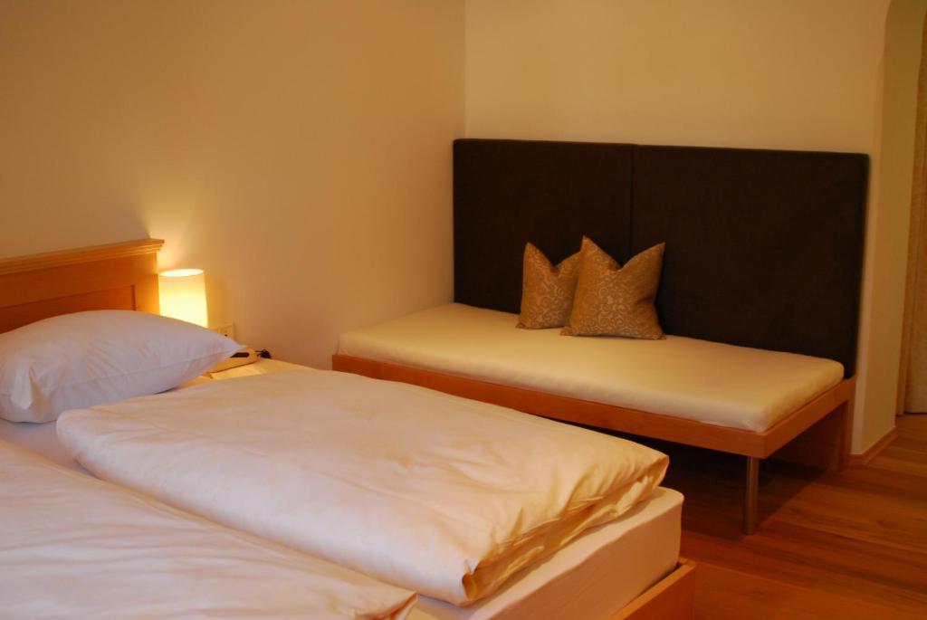 Hotel Dolomiten Collalbo Phòng bức ảnh